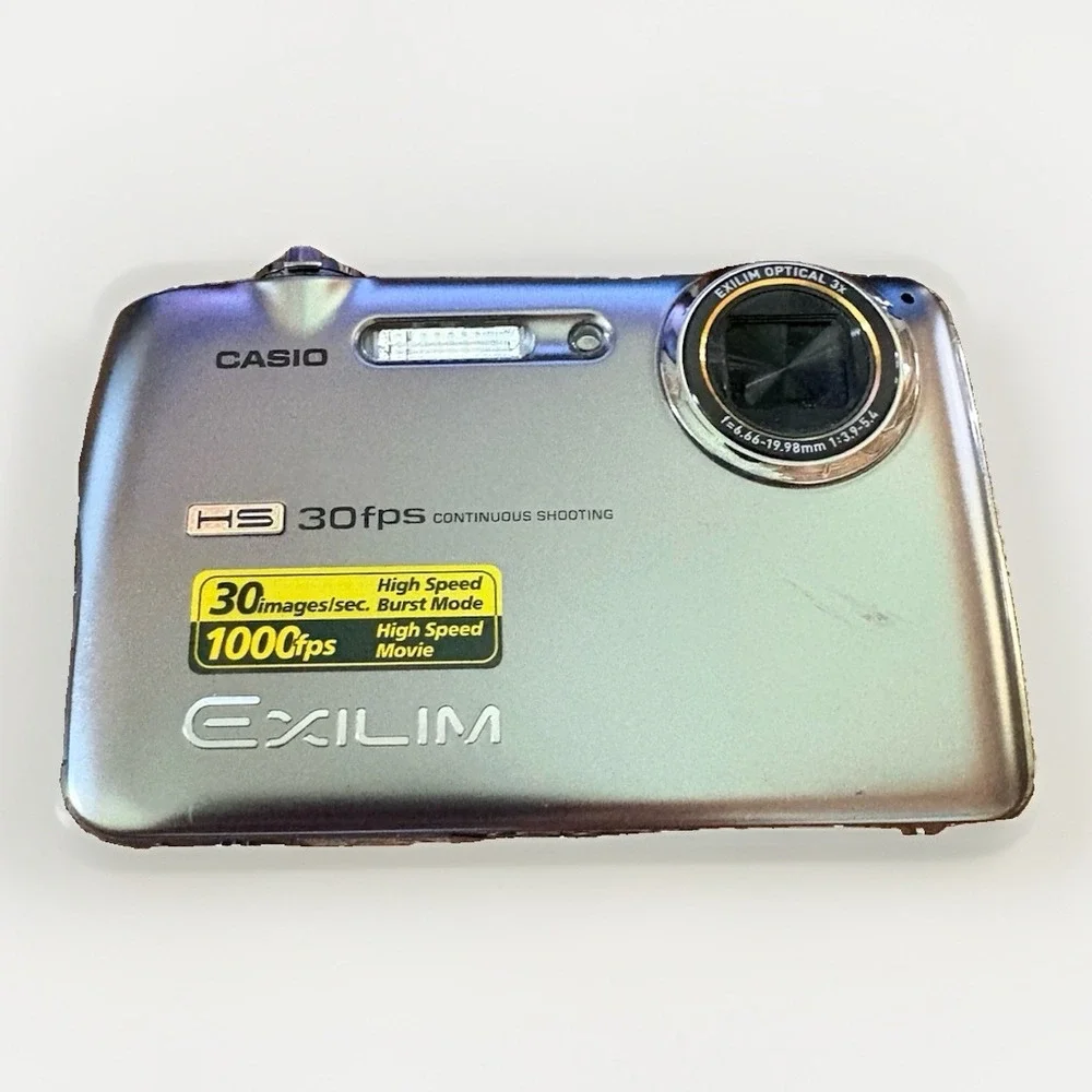 CASIO Exilim EX-FS10 High Speed Digital Camera Gray 3x Zoom Battery Charger